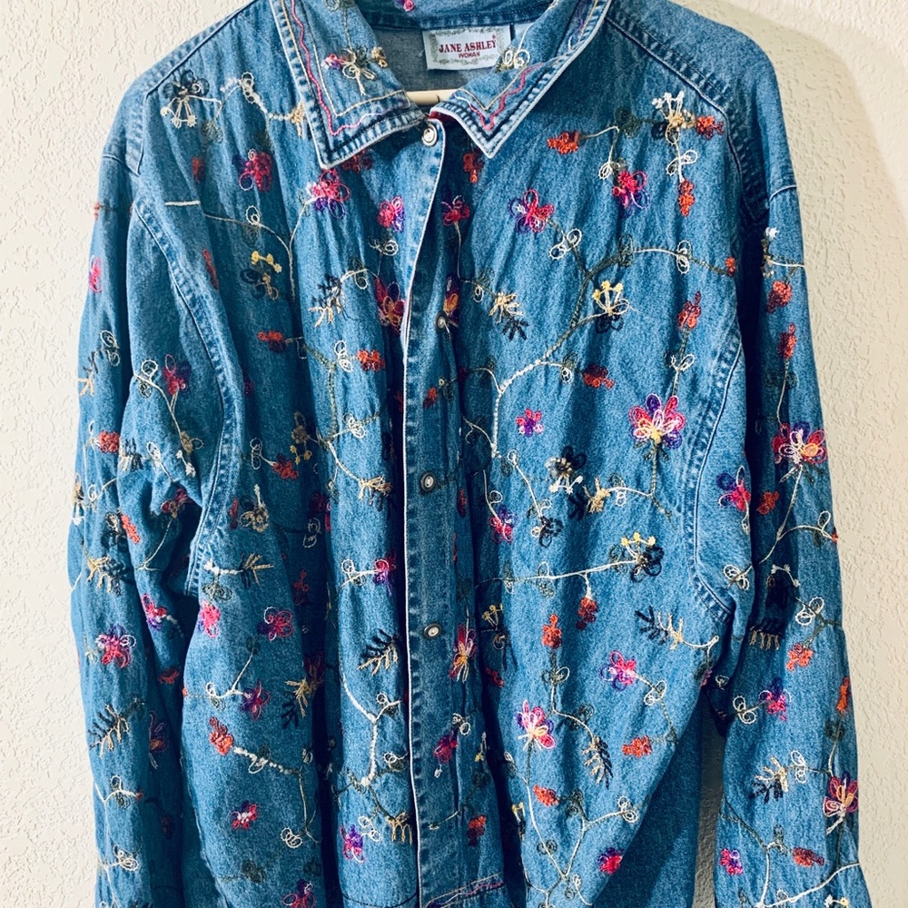 Floral Embroidery Jean Jacket